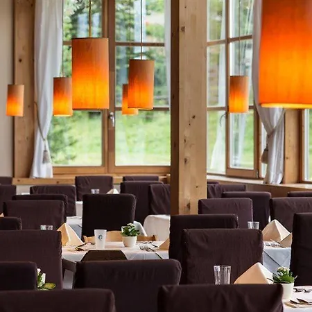 Falkensteiner Aktiv & Cristallo Superior 4*