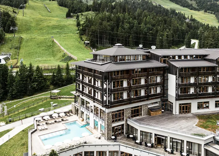 Hotel Falkensteiner Cristallo L 4 Star Superior